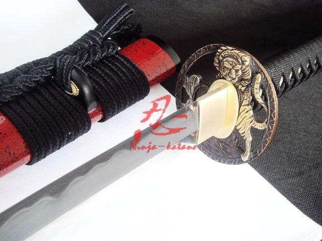 Clay Tempered Sanmai Blade Japanese Katana Tiger Tsuba Geometrical Kissaki Sword