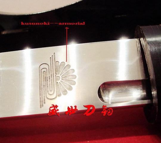 Handmade Japanese Hira-Zukuri Blade Tanto Sword Clay Tempered Blade Carved Kusunoki