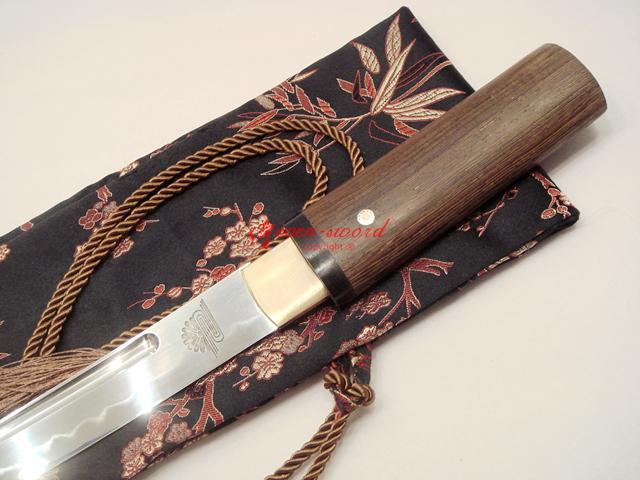 Handmade Japanese Hira-Zukuri Blade Tanto Sword Clay Tempered Blade Carved Kusunoki